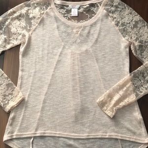Candie's Juniors' Long Sleeve Top